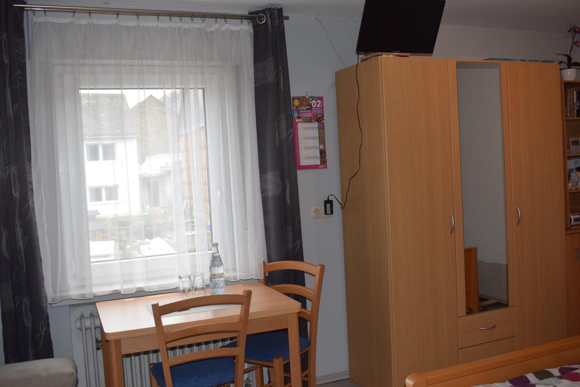Gaststaette Marktstuebchen Bornich Exteriör bild